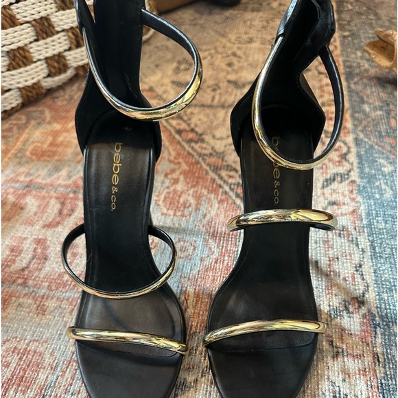 New Bebe heels - Picture 1 of 5